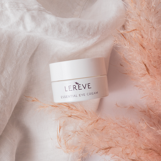 Essential eye cream